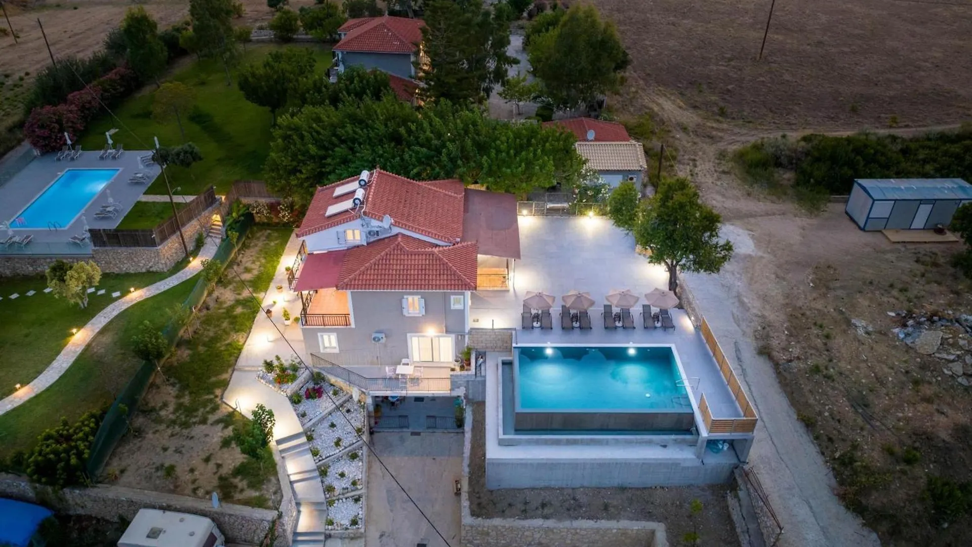 Iphigenia Apartments At Katelios