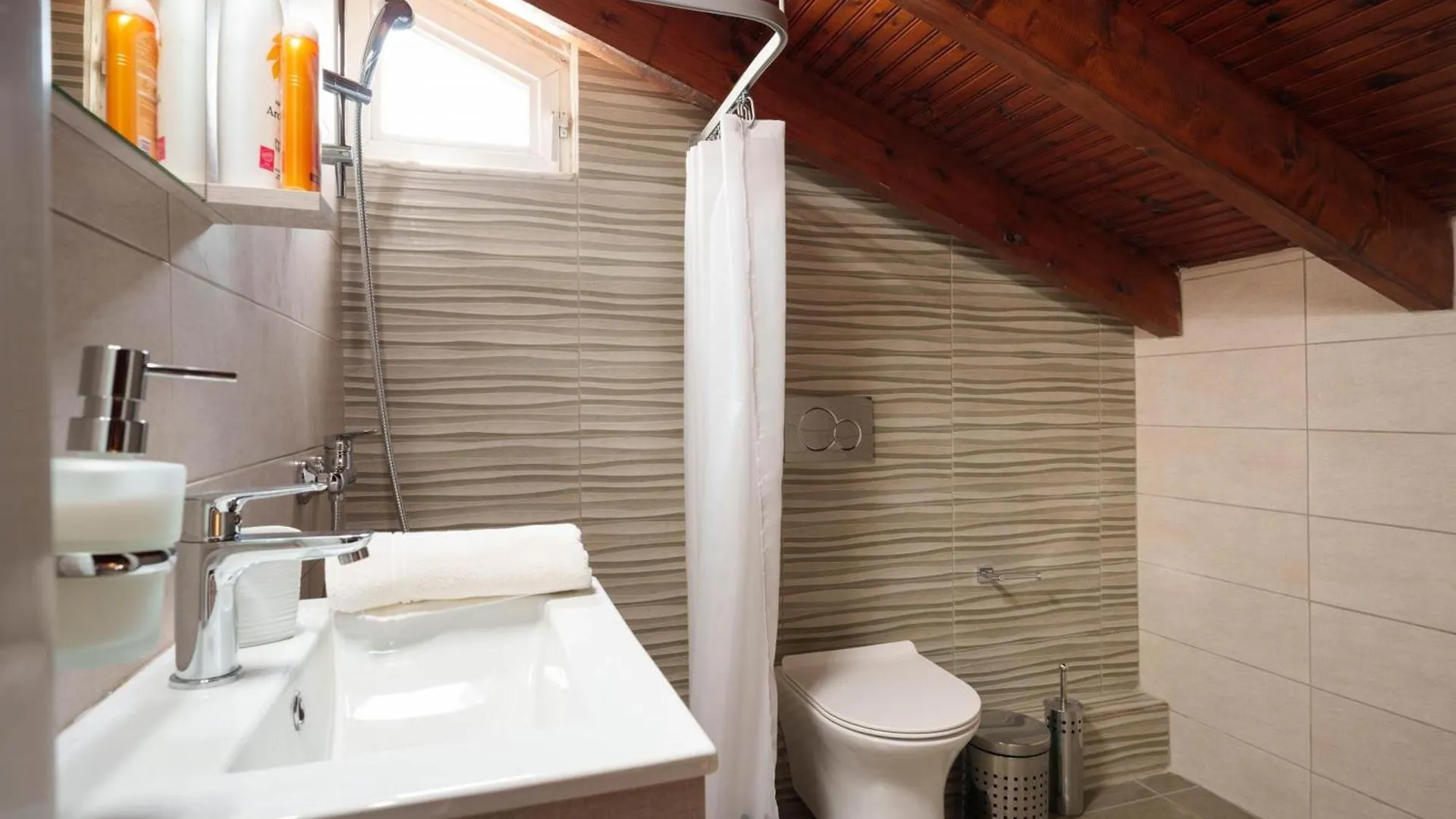 Iphigenia Apartments At Katelios Greece